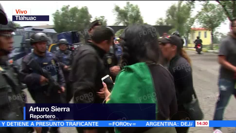Policias Capitalinos Detienen Panteon Tlahuac Varias Personas