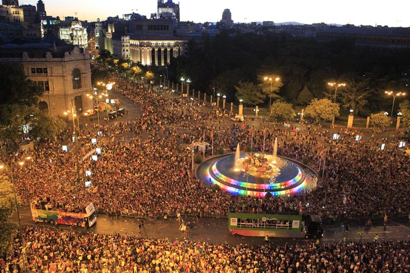 La manifestación masiva fue el punto cumbre de los 10 días del festival World Pride 2017 (EFE)
