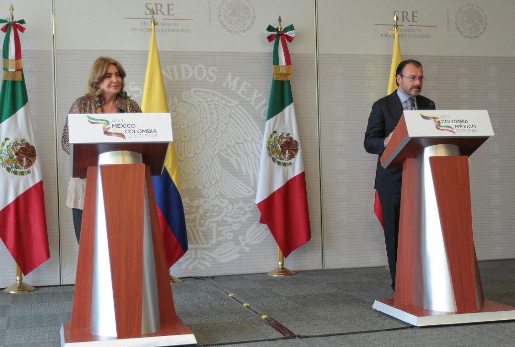 Patricia Cárdenas y Luis Videgaray durante la instalación del año dual México- Colombia. (Notimex)