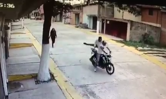 Asalto, Chimalhuacán, moto, robo, cámara, video