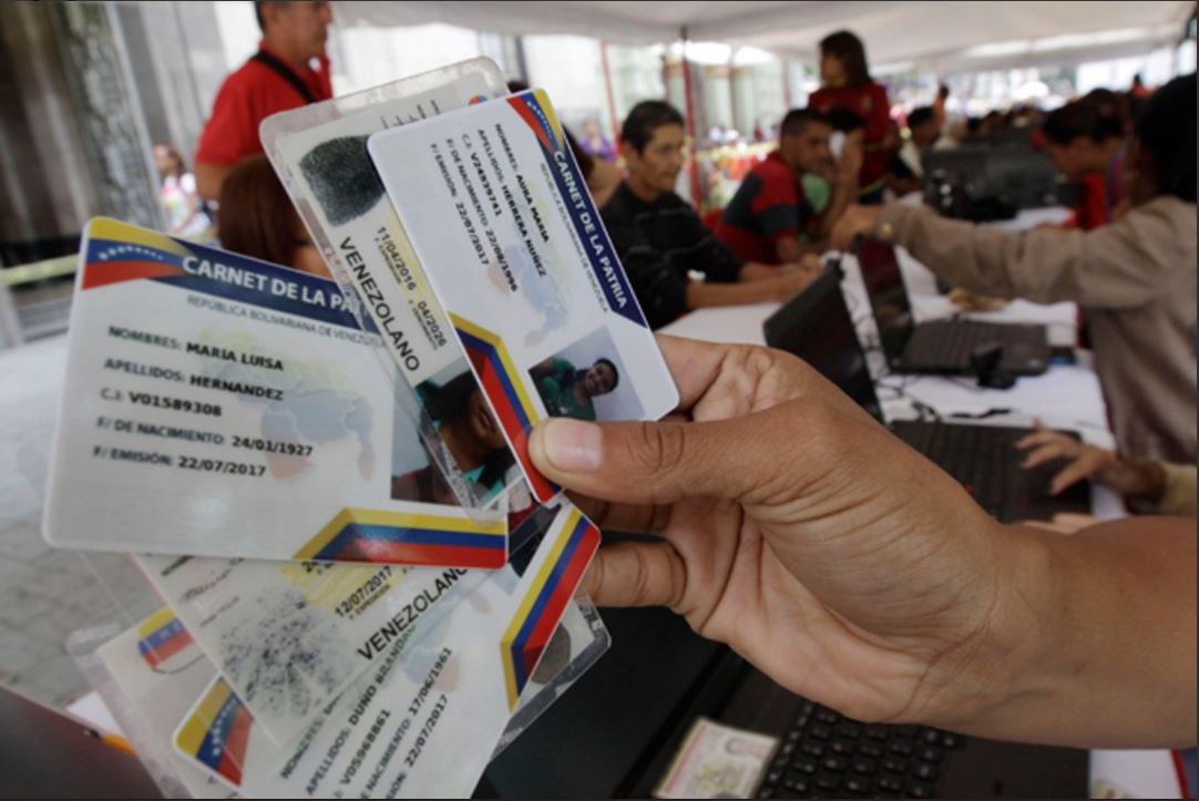 El carnet de la patria permite la vigilancia de venezolanos