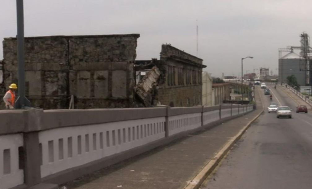 colapsa edificio antiguo en veracruz