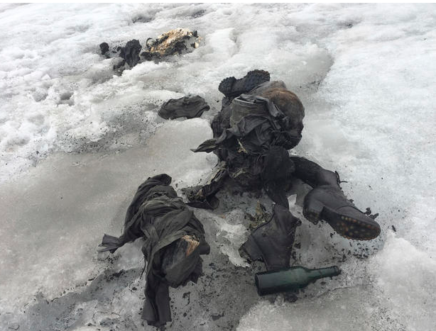 Cuerpos congelados hallados en un glaciar en Suiza