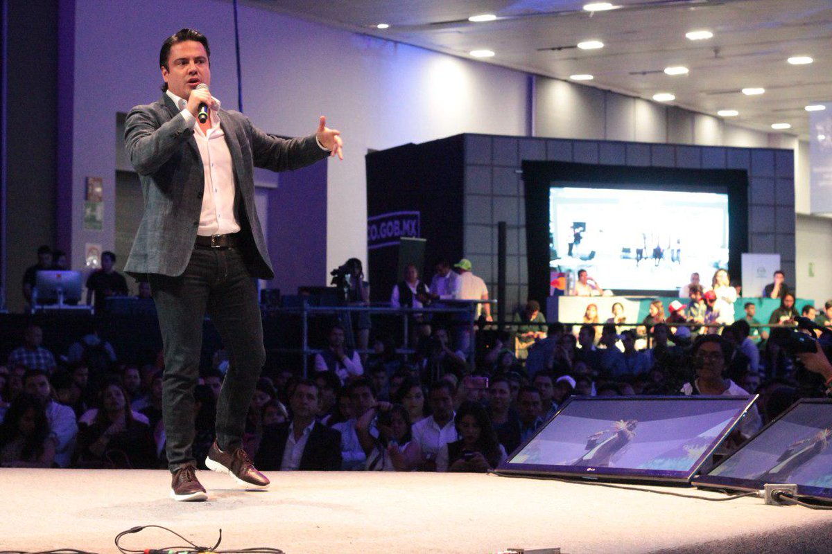 El gobernador de Jalisco, Aristóteles Sandoval, inaugura el Campus Party 2017
