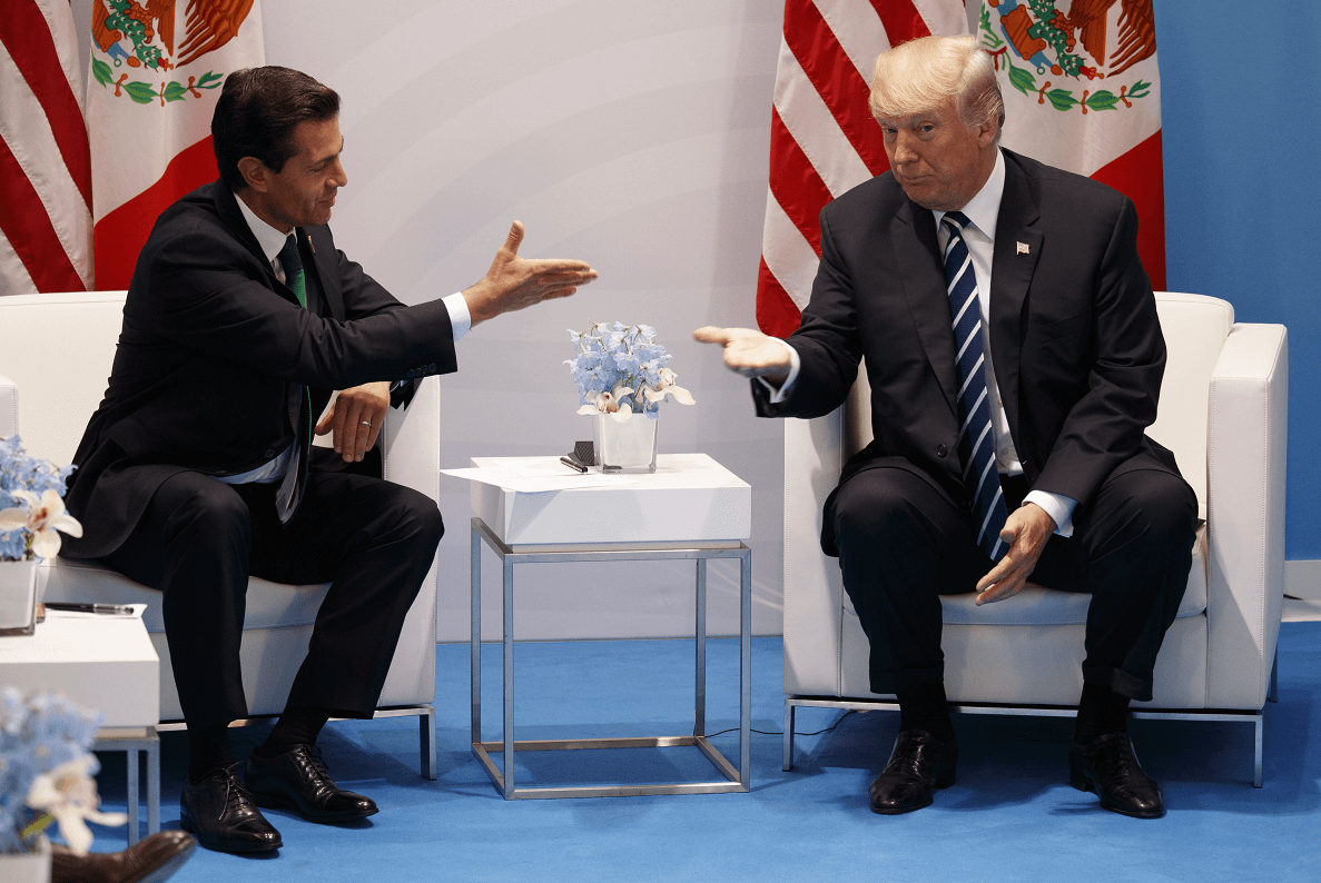 Pena Nieto y Donald Trump durante encuentro en Hamburgo