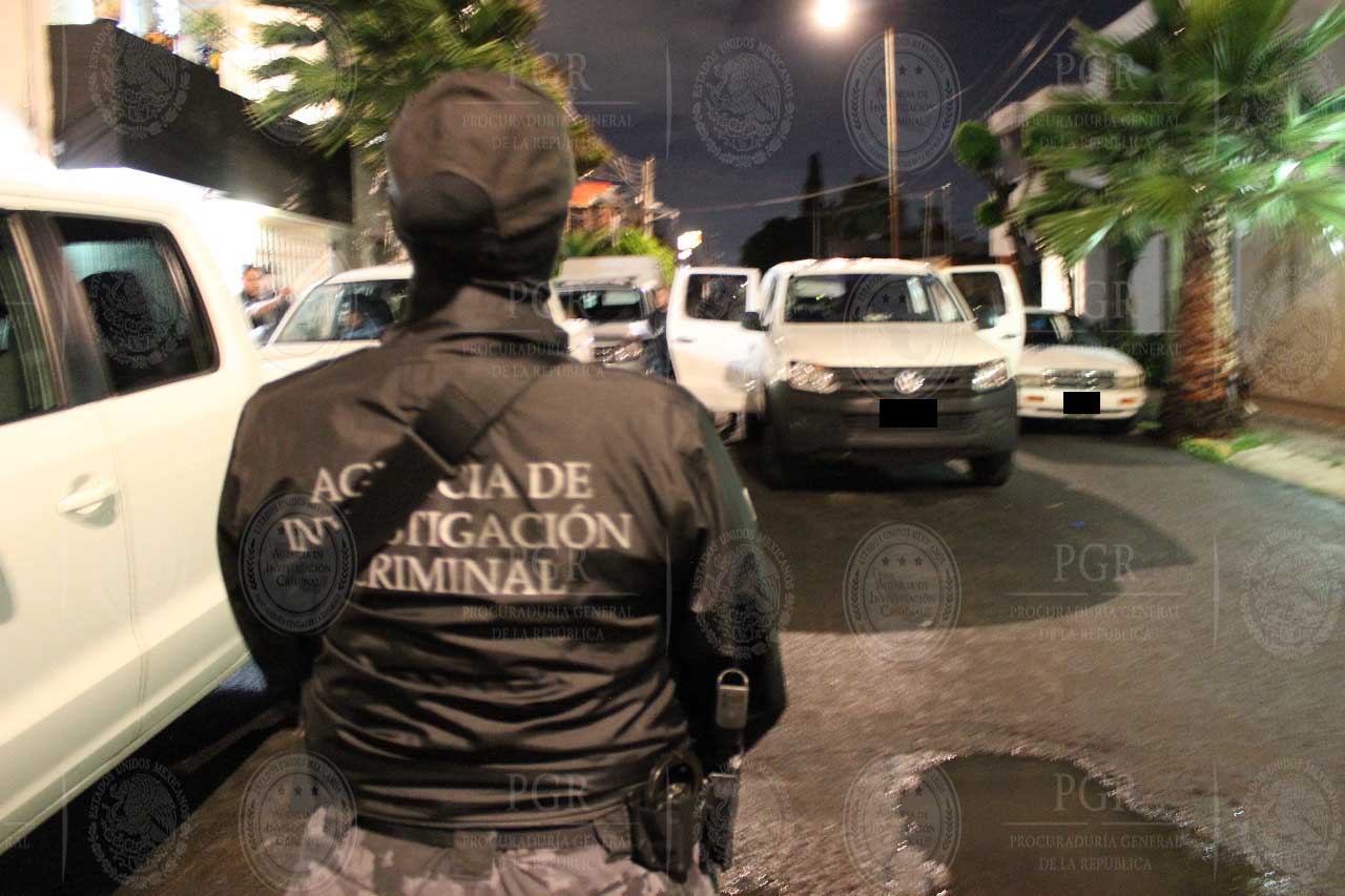 Elemento de la Agencia de Investigación Criminal en operativo ROCA en Puebla 