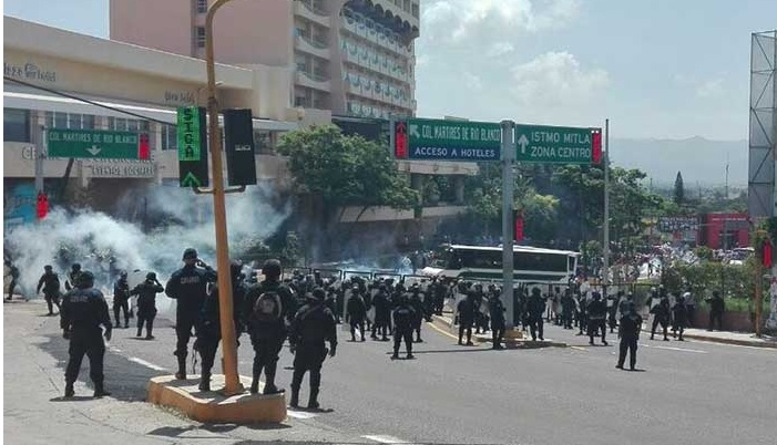 Seccion 22, Enfrentamiento, Oaxaca, Policia Estatal, Seguridad