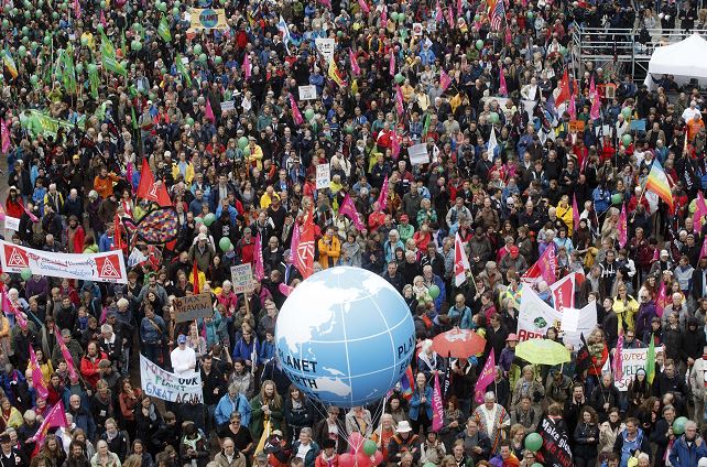 personas, se reúnen, Hamburgo, manifestación, G20, alemania