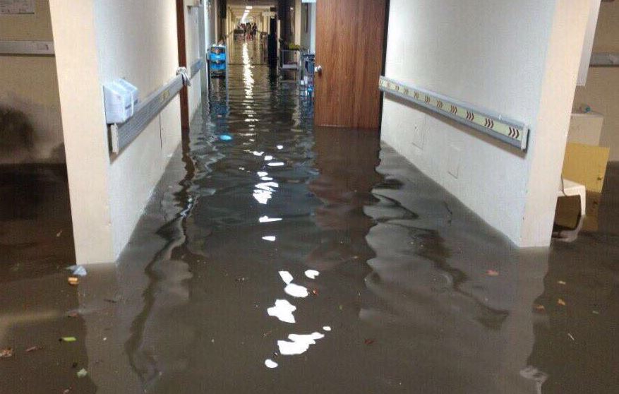Hospital, la Villa, Permanecerá, Cerrado, Lunes, Inundación, Limpieza, Sanitización