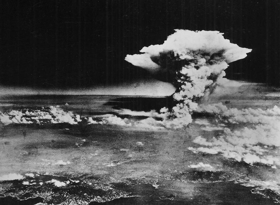 Estados Unidos lanzo una bomba nuclear con Hiroshima