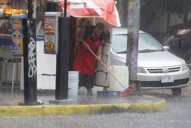 Alerta Roja, Delegacion Gustavo A Madero, Tormentas, Inundaciones En El Metro, Noticias, Noticieros