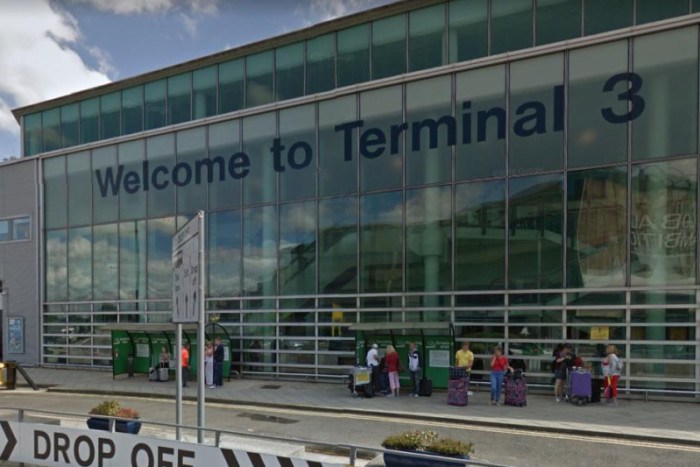 Terminal 3, aeropuerto, manchester, alerta de bomba, evacuado