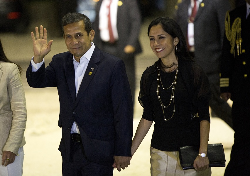 El expresidente Ollanta Humala y su esposa Nadine Heredia (Archivo/AP)