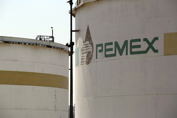 Pemex coloca deuda para cubrir necesidades de financiamiento