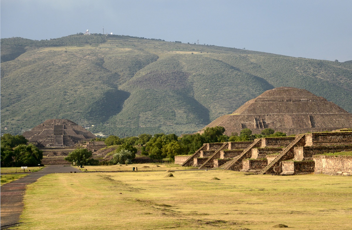 Descubren conducto en teotihuacan estado de mexico