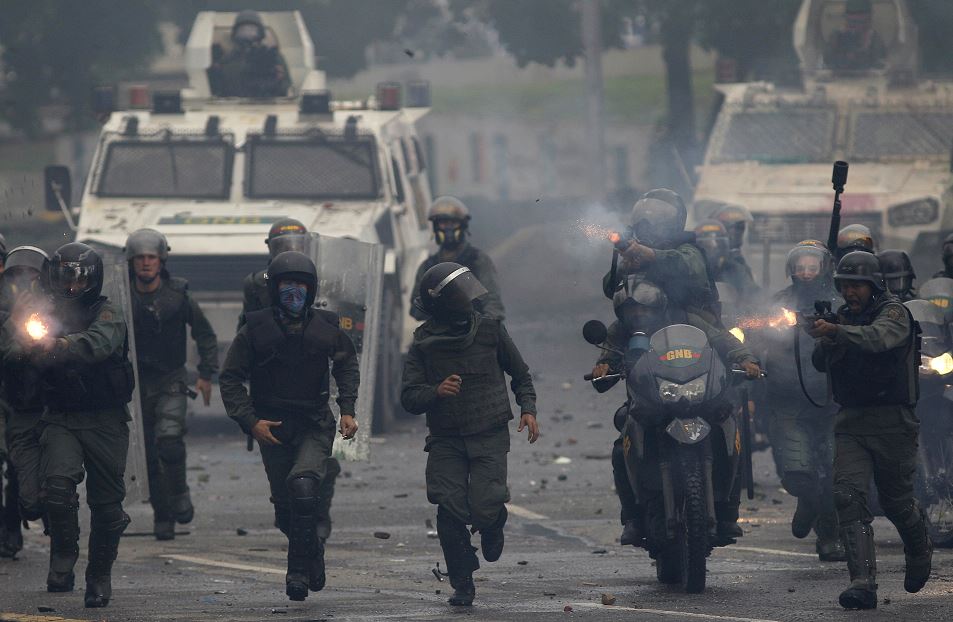 Policia Venezolana Dispersa Protesta Constituyente Caracas