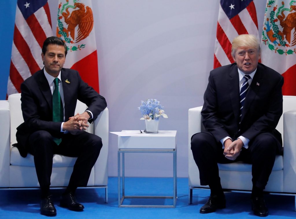 Enrique Peña Nieto y Donald Trump tras la reunión en Hamburgo