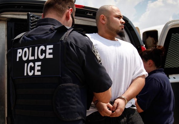 Defensoras derechos de inmigrantes denuncian el terror que viven éstos en California