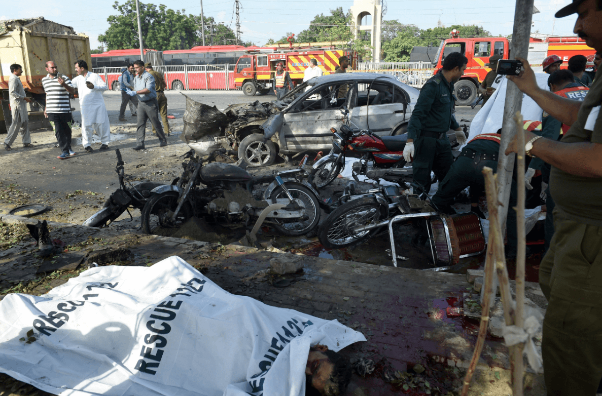 Atentado en Lahore, Pakistan, deja al menos 25 muertos