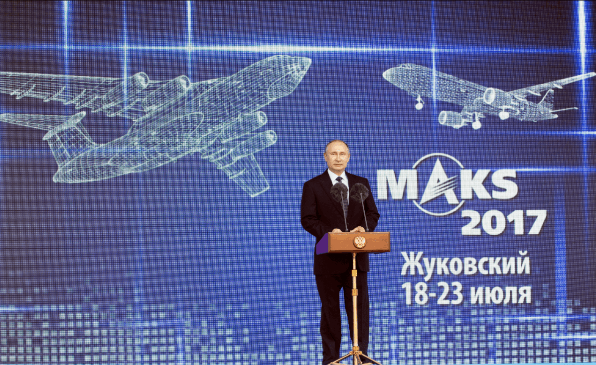Vladimir Putin inaugura Salón Internacional de Aviación y del Espacio