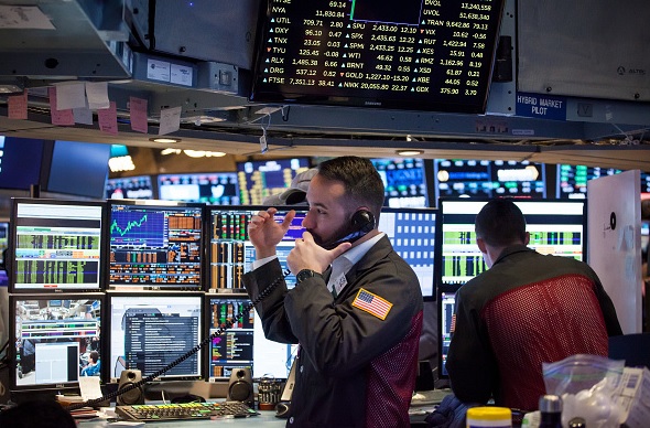 Wall Street cierra jornada ganancias y Dow Jones sube
