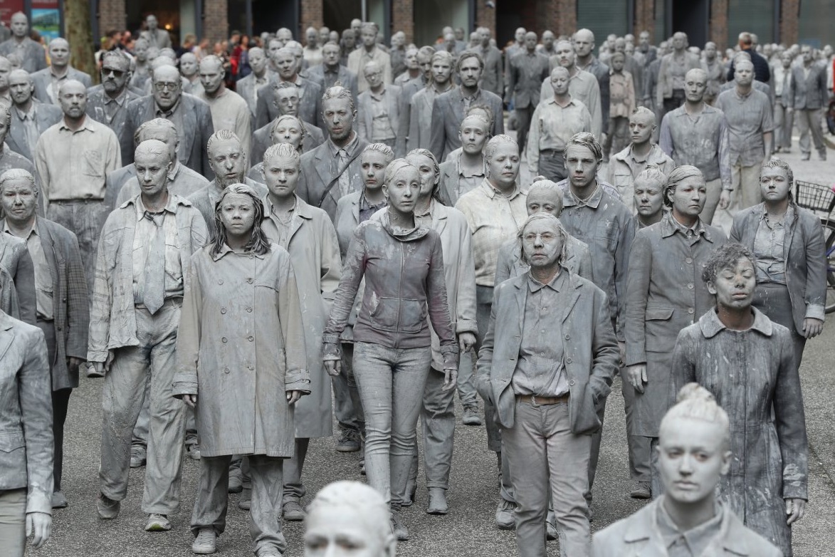 Artistas celebran la protesta zombie contra la cumbre del G20 (Getty Images)