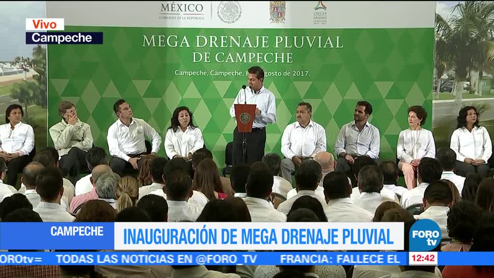 Enrique Peña Nieto Inaugura Drenaje pluvial Campeche