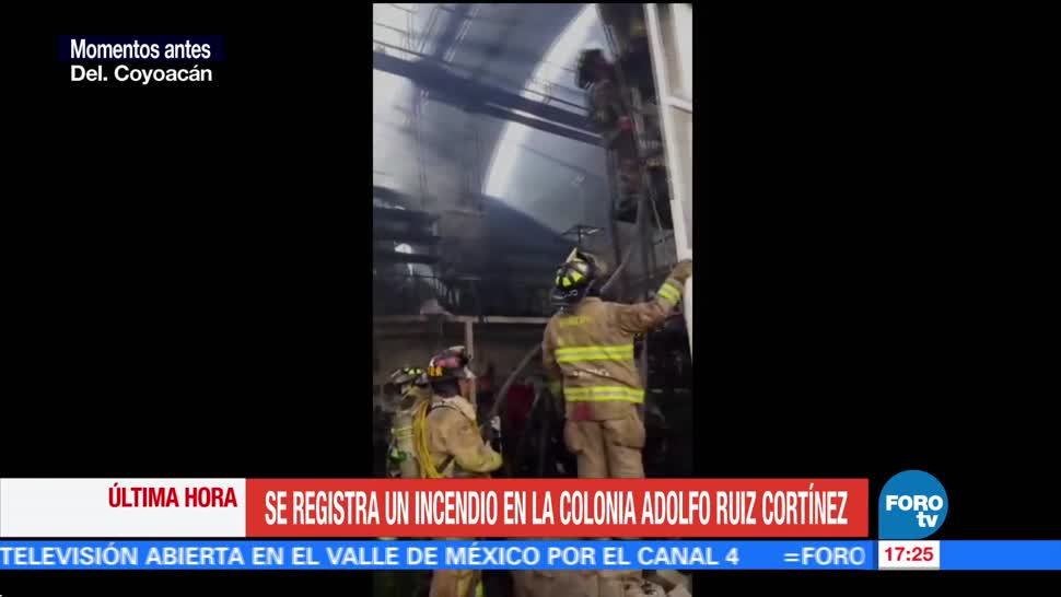Incendia Bodega Coyoacán Bomberos Colonia Adolfo Ruiz Cortines