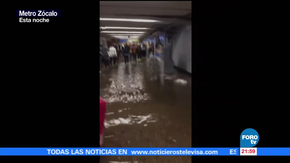 Reportan encharcamientos en estaciones del Metro de la CDMX