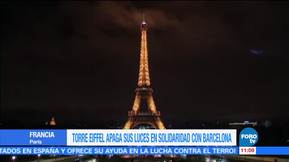 Torre Eiffel Apaga Sus Luces Homenaje Victimas Barcelona