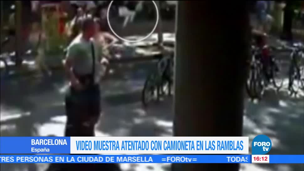 Nuevo video de la camioneta que arrolló a peatones en Las Ramblas