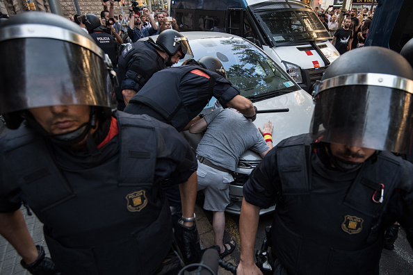 Gobierno español da por desarticulada célula terrorista pero el catalán no