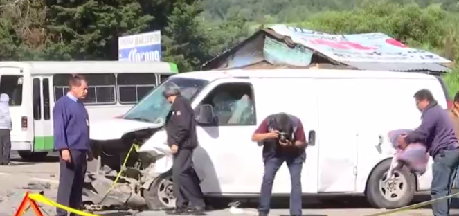 Accidente vehicular en la carretera México Cuernavaca 