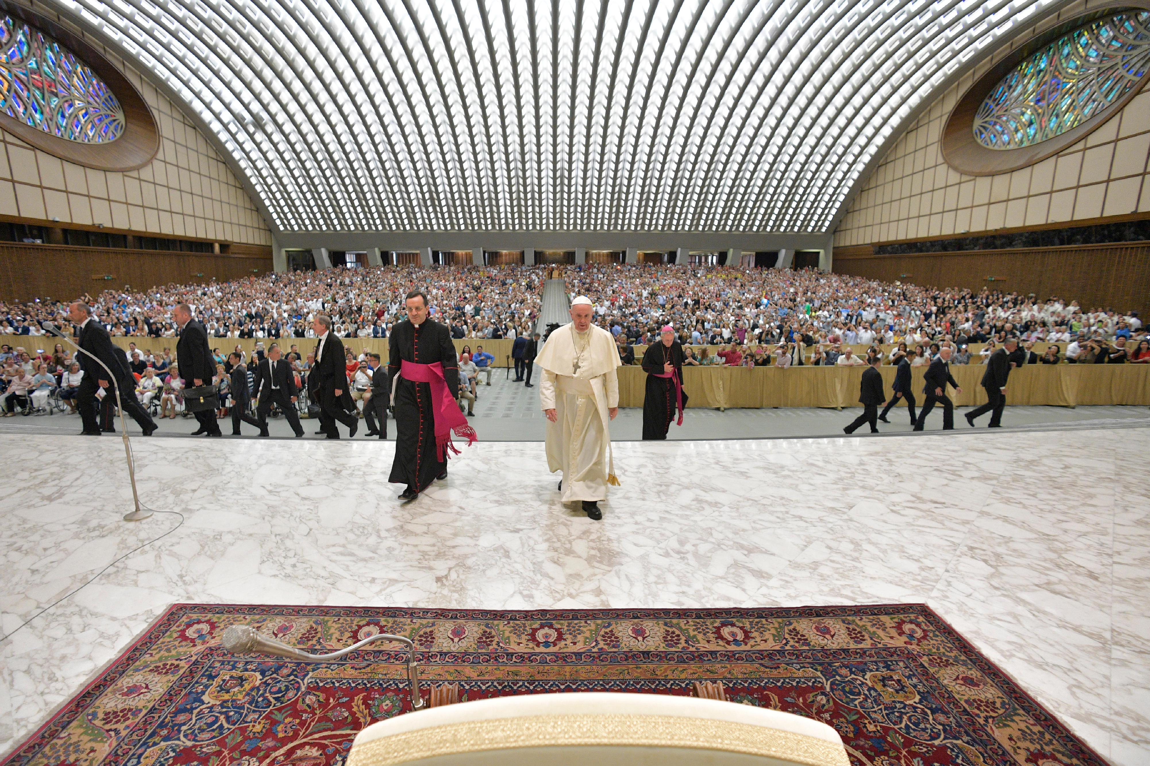 Papa Francisco condena los ataques en Nigeria y República Centroafricana