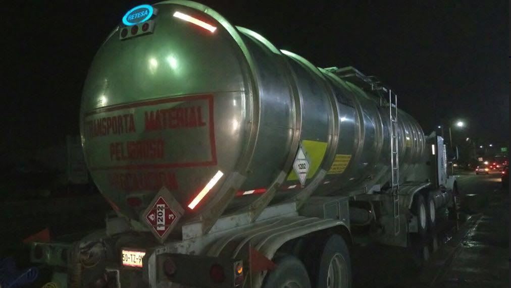 Aseguran 65 mil 500 litros de hidrocarburo robado en Tabasco