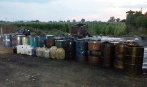 Aseguran combustible robado en Michoacán