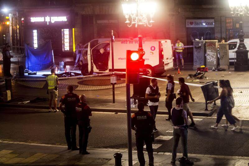 No hay mexicanos afectados tras atentado en Barcelona