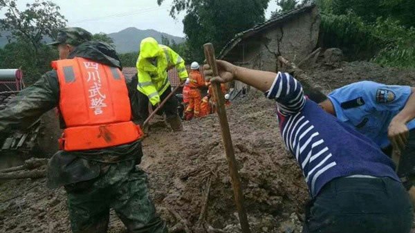 deslizamiento tierras china dejan ocho muertos 17 desaparecidos