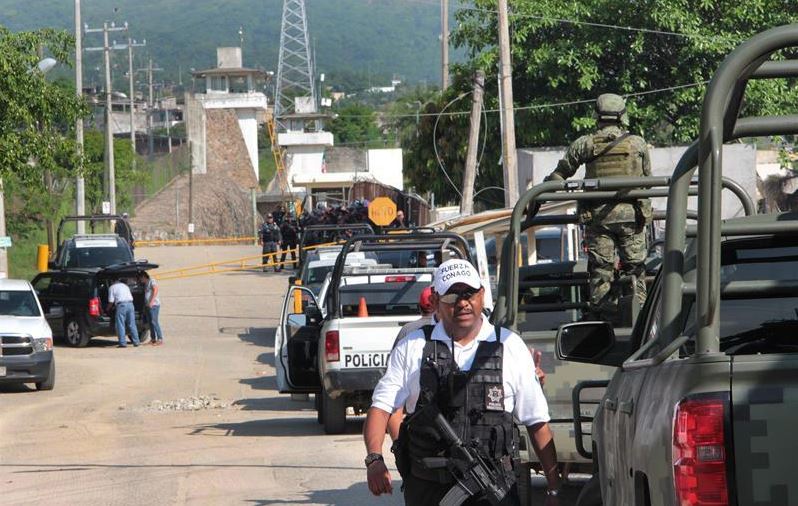 Ejército reactiva rondines de seguridad en 207 escuelas en Acapulco