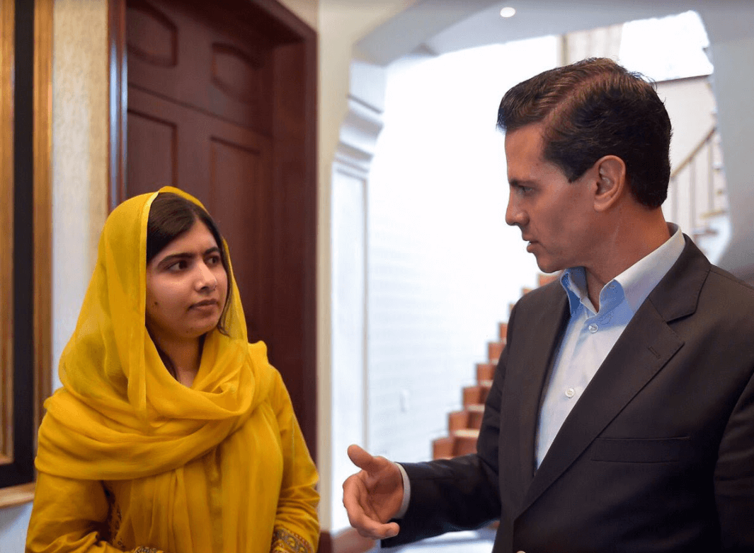 Peña Nieto reúne Malala Yousafzaii Los Pinos