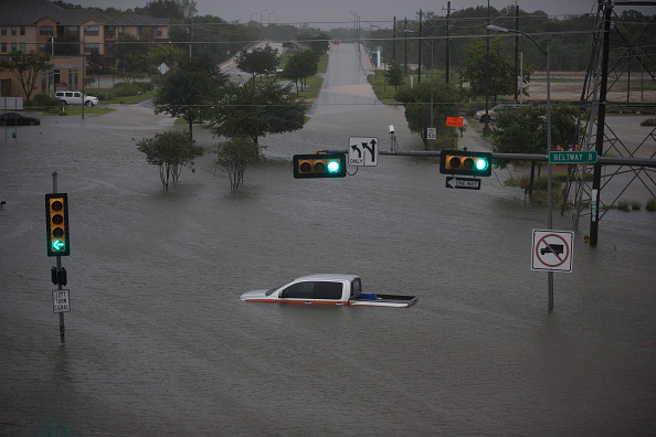 ‘Harvey’ provoca inundaciones ‘catastróficas’ en Houston, Texas