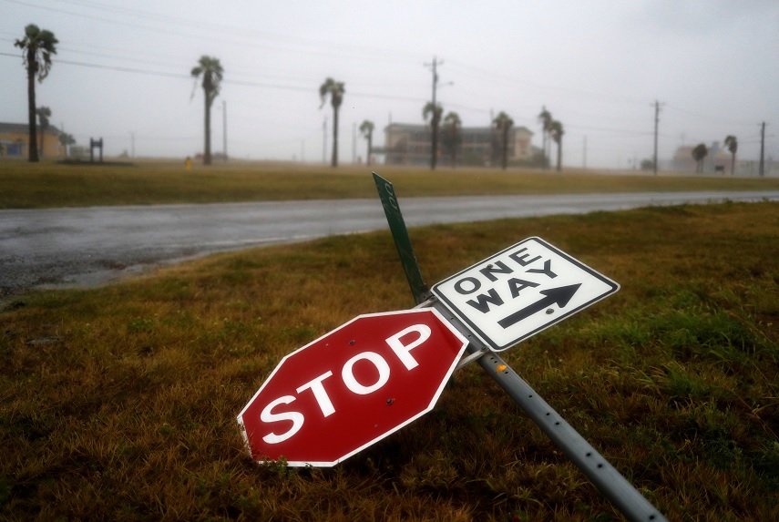 Harvey se degrada a huracán categoría 1; persiste amenaza de lluvias