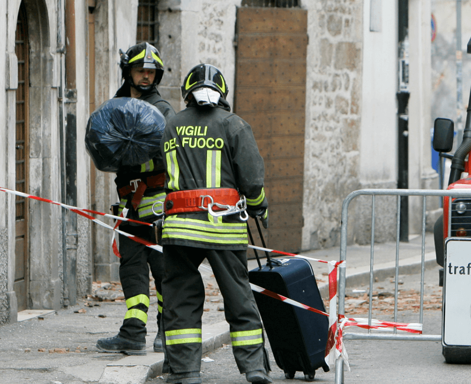 Bomberos en Italia provocaban incendios para cobrar más por su trabajo