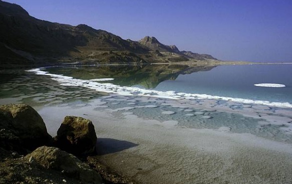 Pérdida de agua amenaza al Mar Muerto