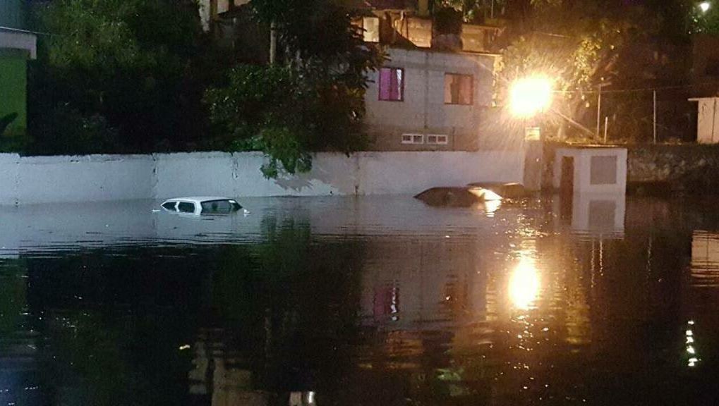 vecinos paso express cuernavaca afectados inundaciones