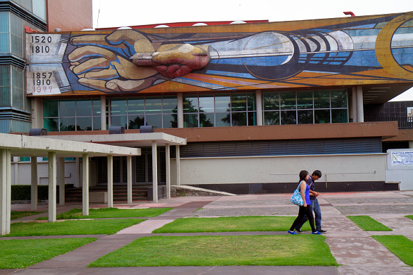 La UNAM tendrá que abrir espacios para más alumnos