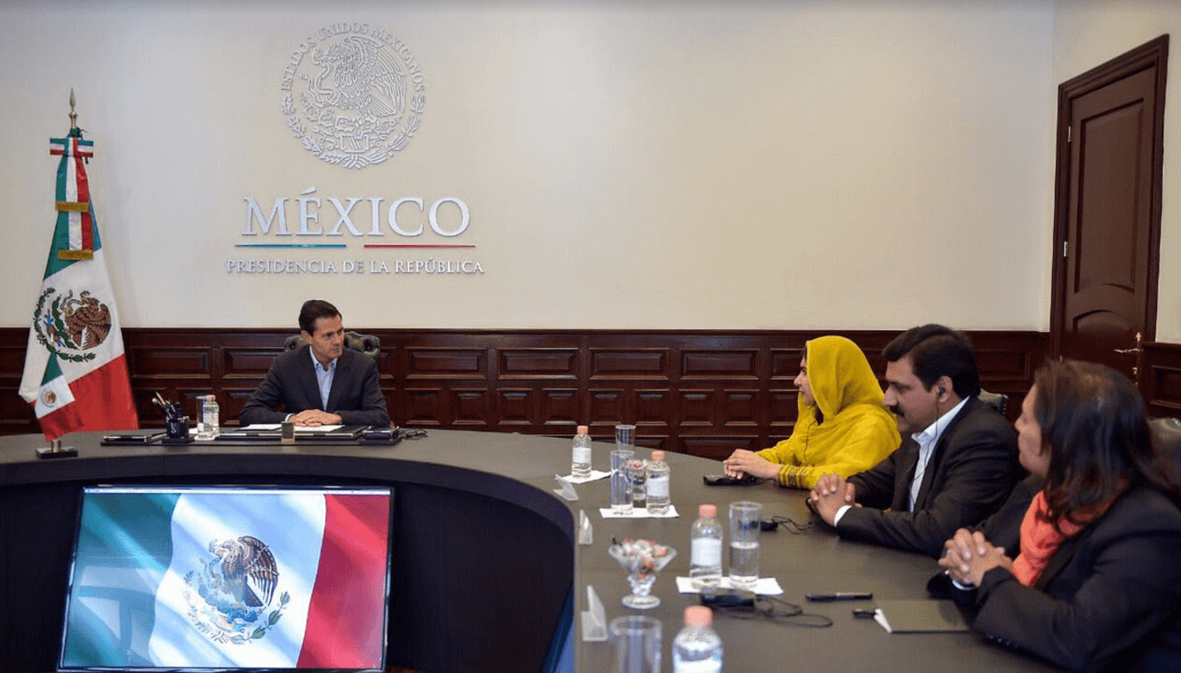 Peña Nieto reúne Malala Yousafzaii Los Pinos