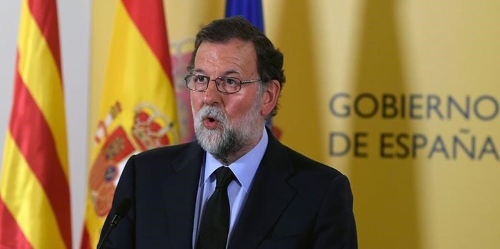 Rajoy decreta luto Espana y convoca pacto antiterrorista