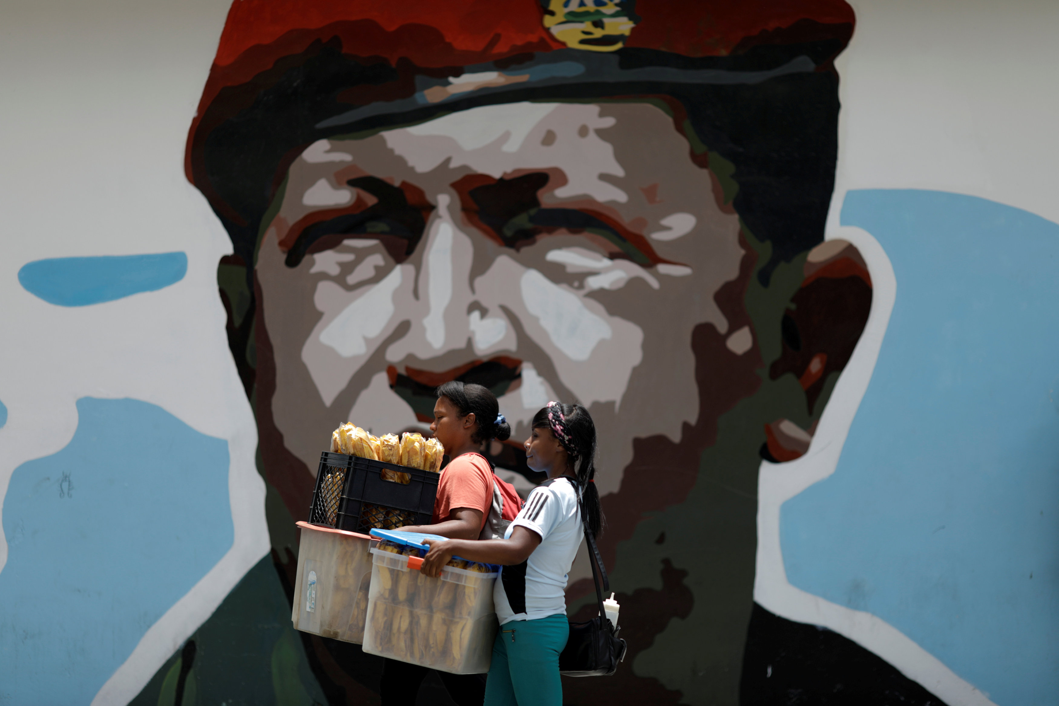Prohiben opositores venezolanos participar elecciones gobernadores