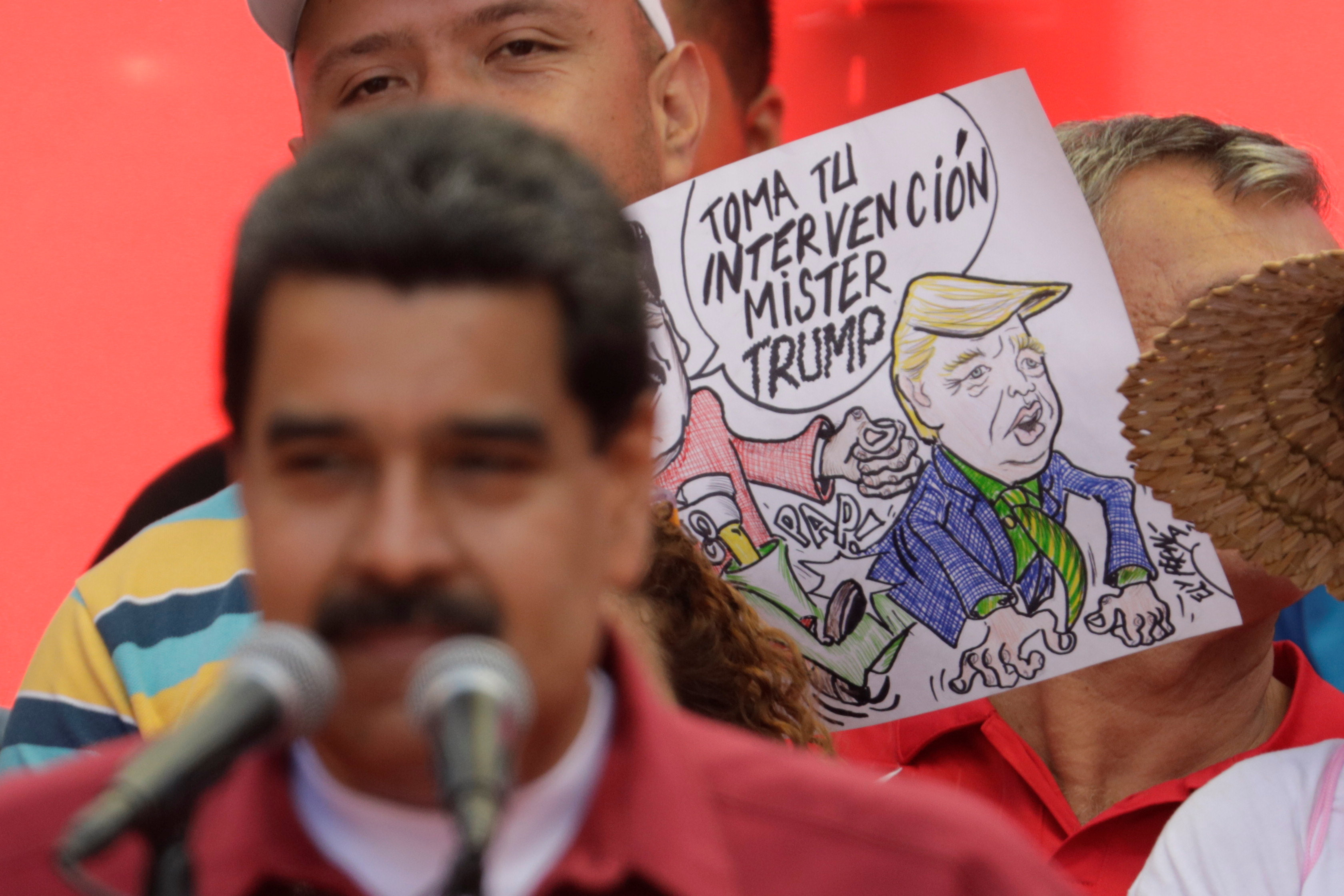 Maduro ordena ejercicios militares Venezuela amenaza Trump